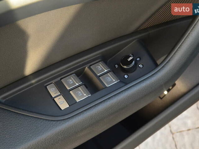 Ауди E-Tron, объемом двигателя 0 л и пробегом 72 тыс. км за 31405 $, фото 9 на Automoto.ua