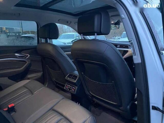 Ауді E-Tron, об'ємом двигуна 0 л та пробігом 55 тис. км за 29400 $, фото 23 на Automoto.ua