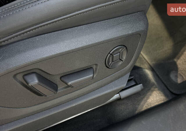 Ауди E-Tron, объемом двигателя 0 л и пробегом 72 тыс. км за 31405 $, фото 41 на Automoto.ua