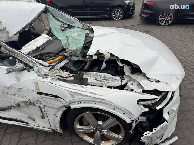 Ауди E-Tron, объемом двигателя 0 л и пробегом 40 тыс. км за 13200 $, фото 7 на Automoto.ua