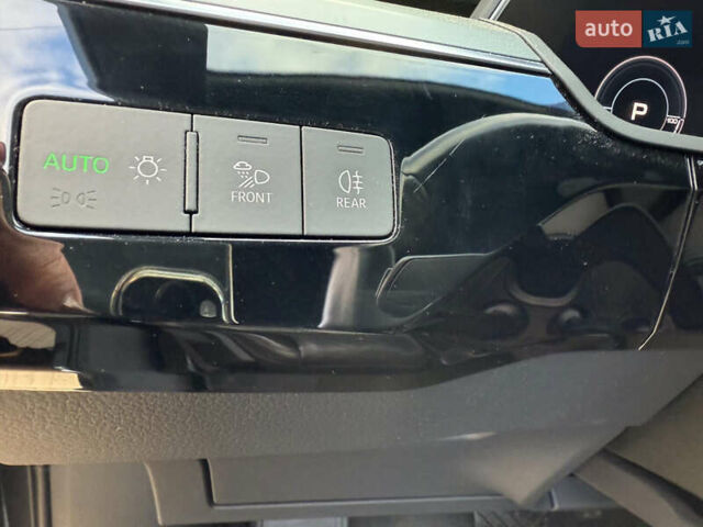 Ауди E-Tron, объемом двигателя 0 л и пробегом 80 тыс. км за 27999 $, фото 30 на Automoto.ua