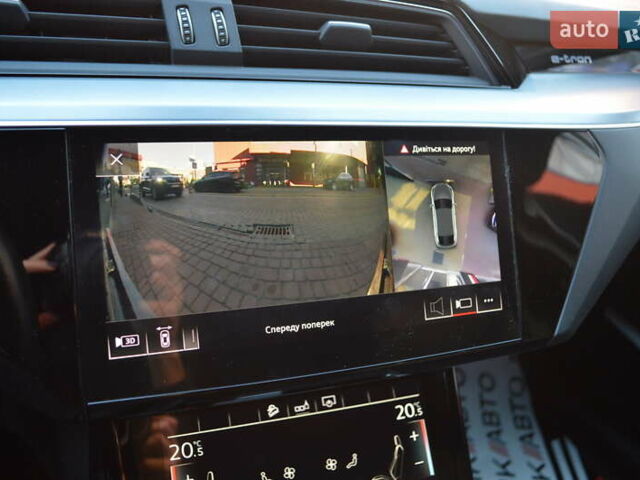 Ауди E-Tron, объемом двигателя 0 л и пробегом 59 тыс. км за 35900 $, фото 34 на Automoto.ua