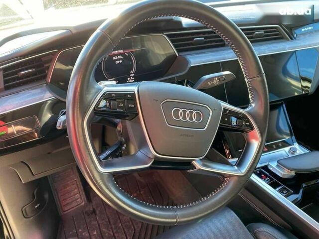 Ауді E-Tron, об'ємом двигуна 0 л та пробігом 61 тис. км за 36500 $, фото 13 на Automoto.ua