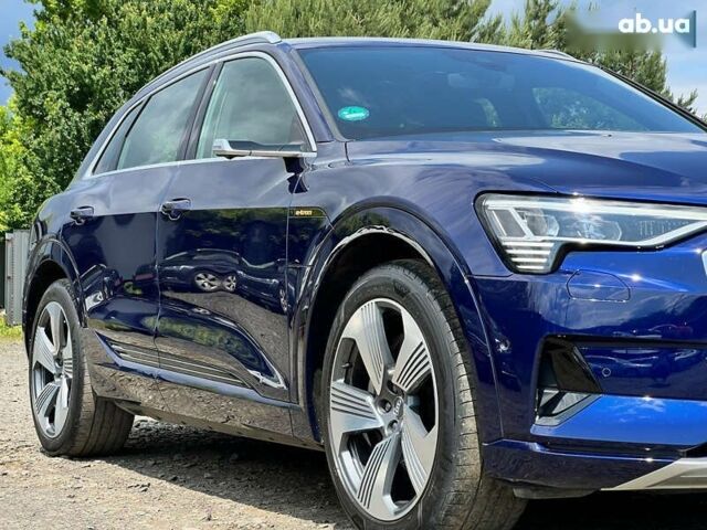 Ауди E-Tron, объемом двигателя 0 л и пробегом 38 тыс. км за 36408 $, фото 9 на Automoto.ua