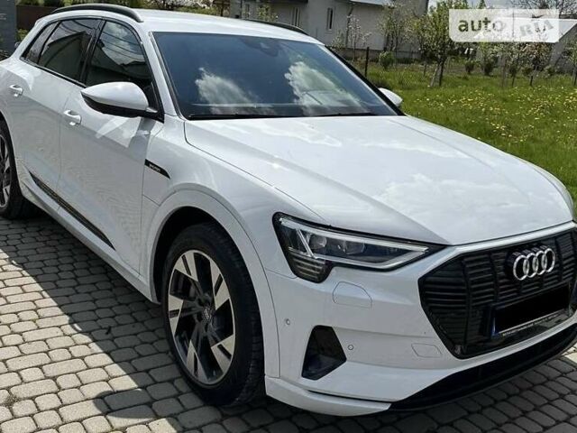 Ауді E-Tron, об'ємом двигуна 0 л та пробігом 70 тис. км за 49900 $, фото 1 на Automoto.ua