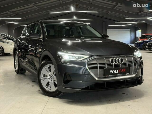 Ауді E-Tron, об'ємом двигуна 0 л та пробігом 207 тис. км за 19600 $, фото 1 на Automoto.ua