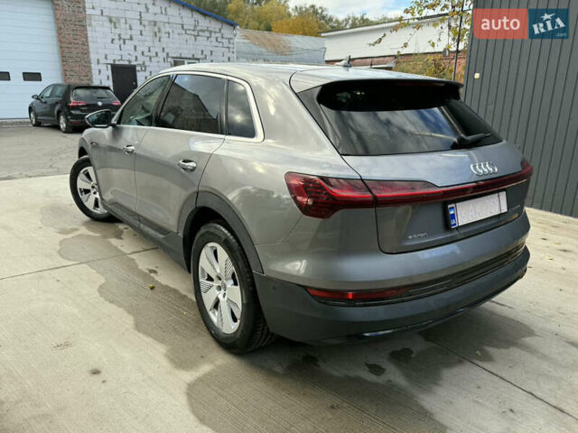 Ауди E-Tron, объемом двигателя 0 л и пробегом 80 тыс. км за 27999 $, фото 35 на Automoto.ua