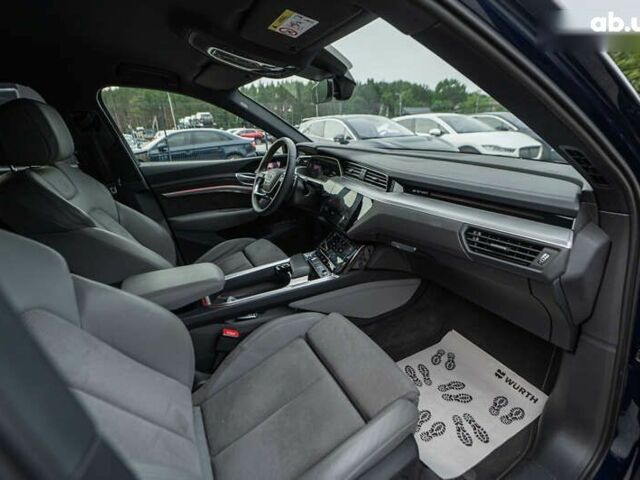 Ауди E-Tron, объемом двигателя 0 л и пробегом 67 тыс. км за 38500 $, фото 24 на Automoto.ua