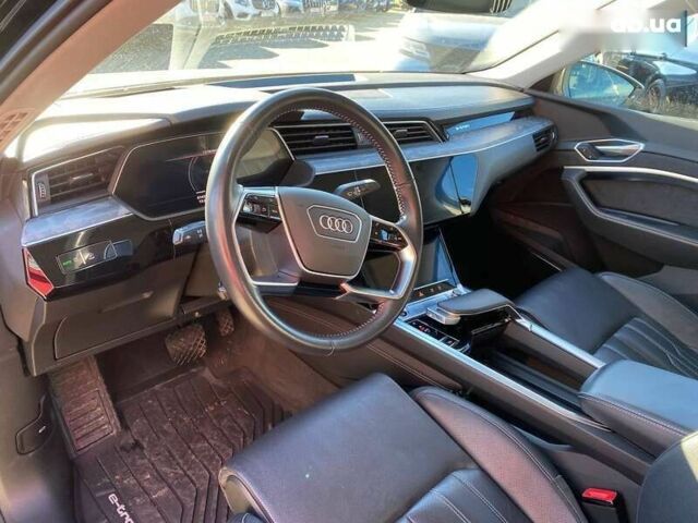 Ауді E-Tron, об'ємом двигуна 0 л та пробігом 61 тис. км за 36500 $, фото 9 на Automoto.ua