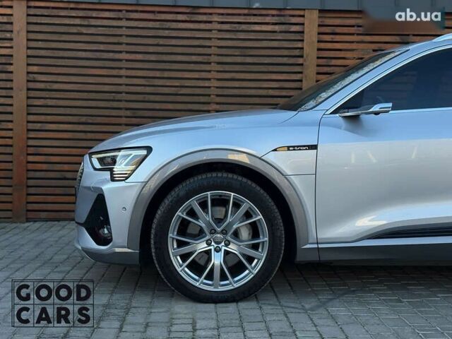 Ауди E-Tron, объемом двигателя 0 л и пробегом 43 тыс. км за 34000 $, фото 9 на Automoto.ua