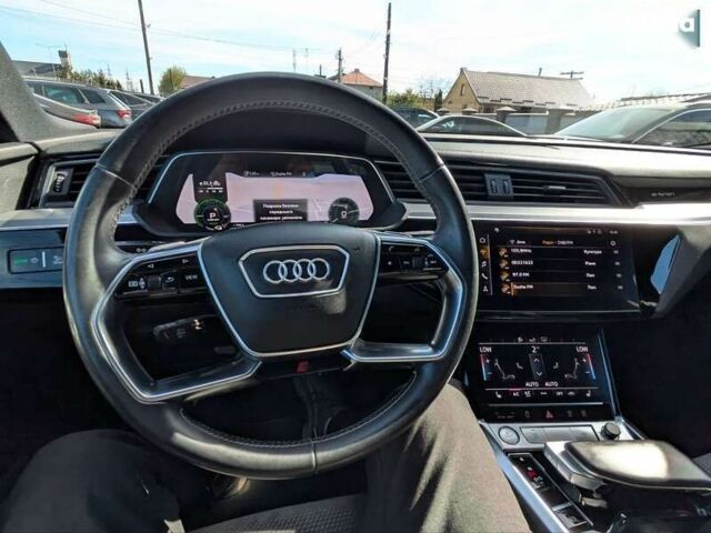 Ауді E-Tron, об'ємом двигуна 0 л та пробігом 66 тис. км за 29950 $, фото 15 на Automoto.ua