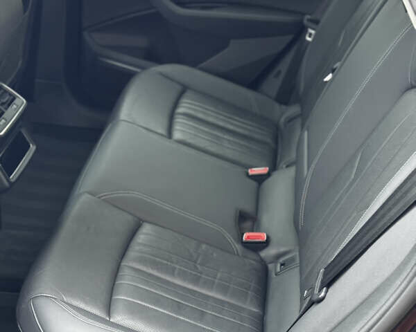 Ауди E-Tron, объемом двигателя 0 л и пробегом 95 тыс. км за 28750 $, фото 26 на Automoto.ua