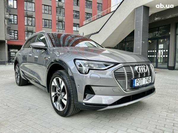 Ауди E-Tron, объемом двигателя 0 л и пробегом 0 тыс. км за 53900 $, фото 2 на Automoto.ua