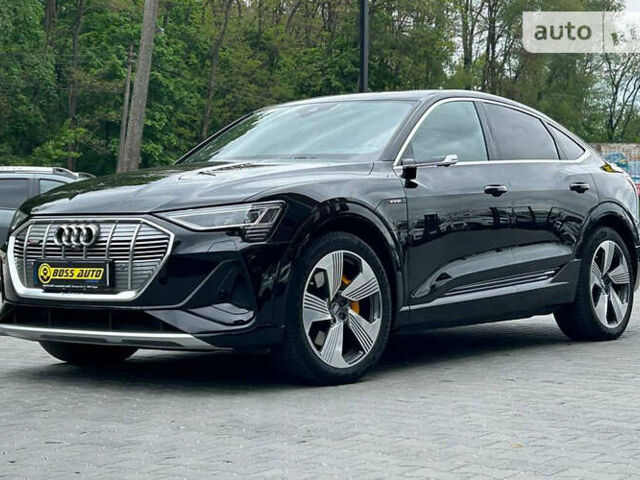 Ауди E-Tron, объемом двигателя 0 л и пробегом 26 тыс. км за 68000 $, фото 2 на Automoto.ua