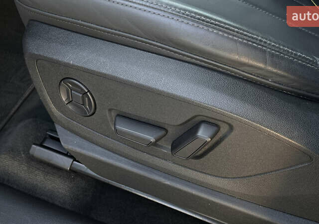 Ауди E-Tron, объемом двигателя 0 л и пробегом 72 тыс. км за 31405 $, фото 17 на Automoto.ua