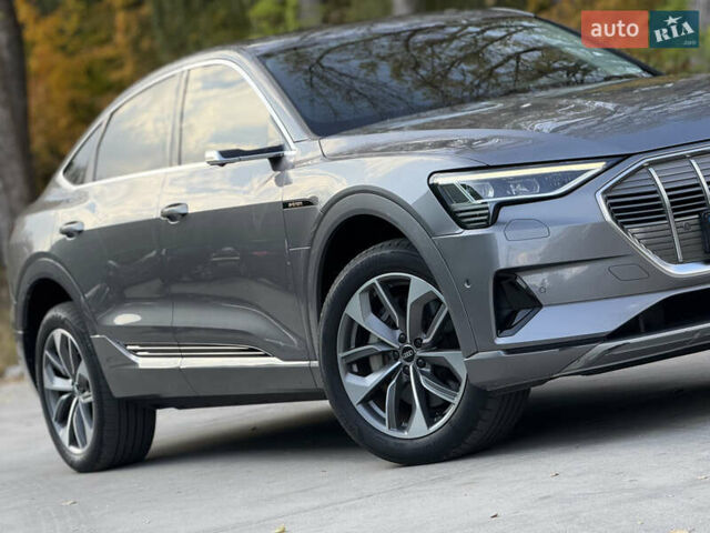 Ауди E-Tron, объемом двигателя 0 л и пробегом 81 тыс. км за 34999 $, фото 2 на Automoto.ua