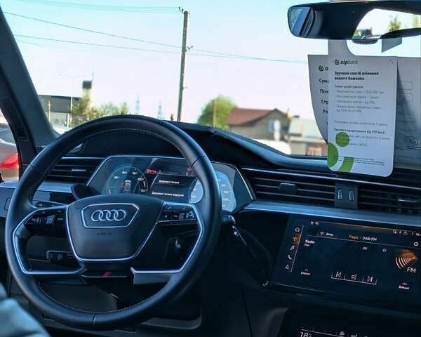 Ауди E-Tron, объемом двигателя 0 л и пробегом 73 тыс. км за 33900 $, фото 16 на Automoto.ua