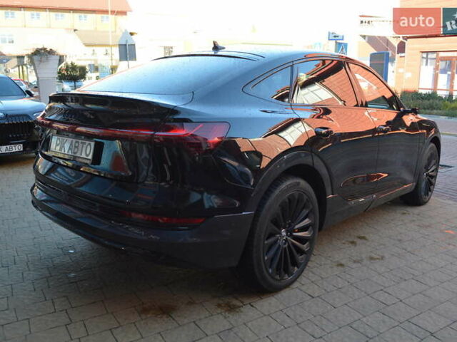 Ауди E-Tron, объемом двигателя 0 л и пробегом 59 тыс. км за 35900 $, фото 2 на Automoto.ua