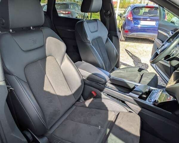 Ауді E-Tron, об'ємом двигуна 0 л та пробігом 66 тис. км за 29950 $, фото 14 на Automoto.ua