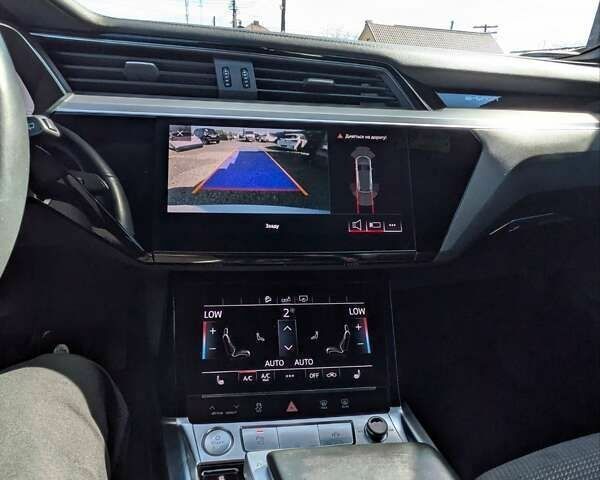 Ауді E-Tron, об'ємом двигуна 0 л та пробігом 66 тис. км за 29950 $, фото 16 на Automoto.ua