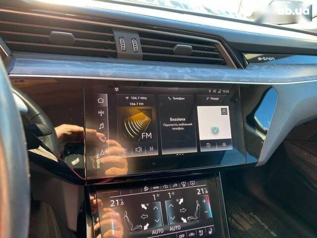 Ауді E-Tron, об'ємом двигуна 0 л та пробігом 61 тис. км за 36500 $, фото 15 на Automoto.ua