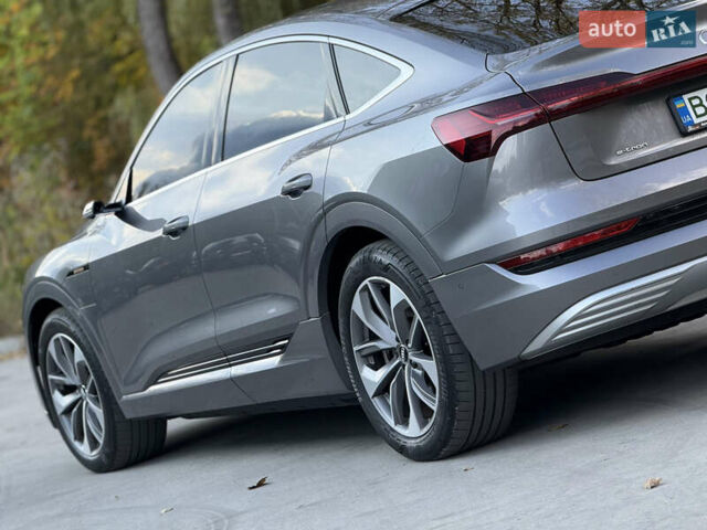 Ауди E-Tron, объемом двигателя 0 л и пробегом 81 тыс. км за 34999 $, фото 18 на Automoto.ua