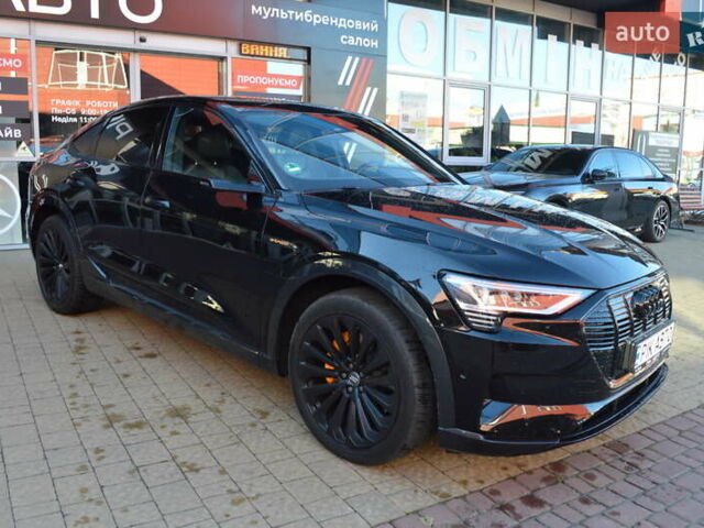 Ауди E-Tron, объемом двигателя 0 л и пробегом 59 тыс. км за 35900 $, фото 7 на Automoto.ua