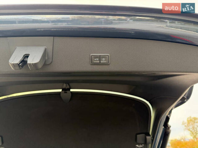 Ауди E-Tron, объемом двигателя 0 л и пробегом 83 тыс. км за 39000 $, фото 20 на Automoto.ua