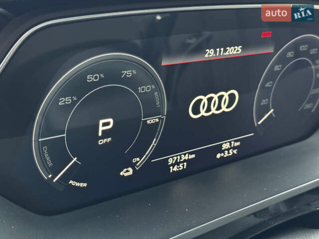Ауди E-Tron, объемом двигателя 0 л и пробегом 95 тыс. км за 28750 $, фото 23 на Automoto.ua