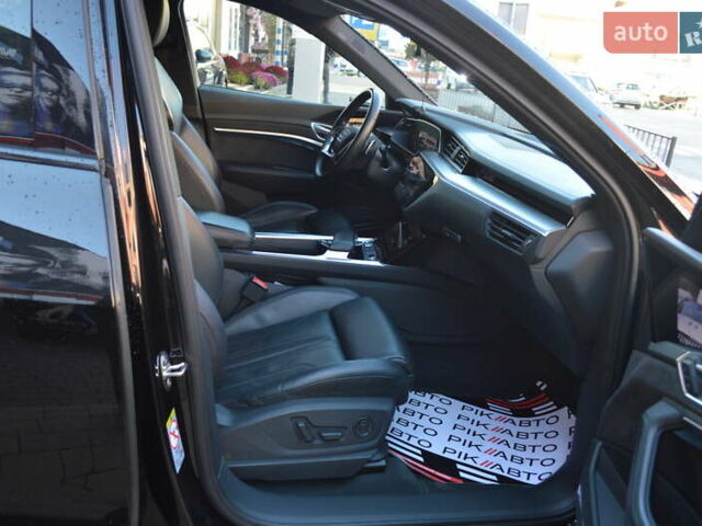 Ауди E-Tron, объемом двигателя 0 л и пробегом 59 тыс. км за 35900 $, фото 47 на Automoto.ua