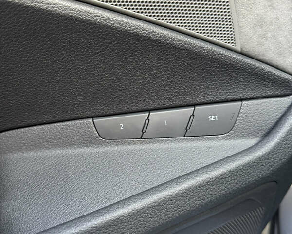 Ауди E-Tron, объемом двигателя 0 л и пробегом 81 тыс. км за 34999 $, фото 37 на Automoto.ua