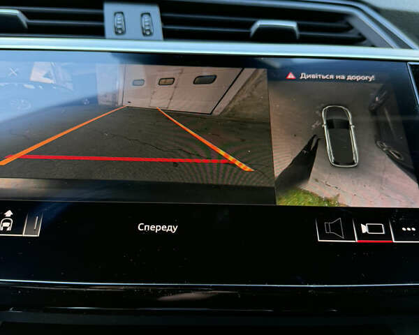 Ауди E-Tron, объемом двигателя 0 л и пробегом 80 тыс. км за 27999 $, фото 34 на Automoto.ua