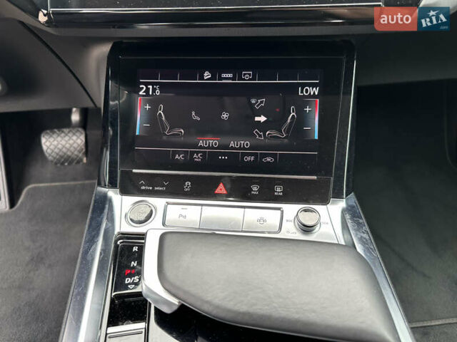 Ауди E-Tron, объемом двигателя 0 л и пробегом 113 тыс. км за 26000 $, фото 17 на Automoto.ua