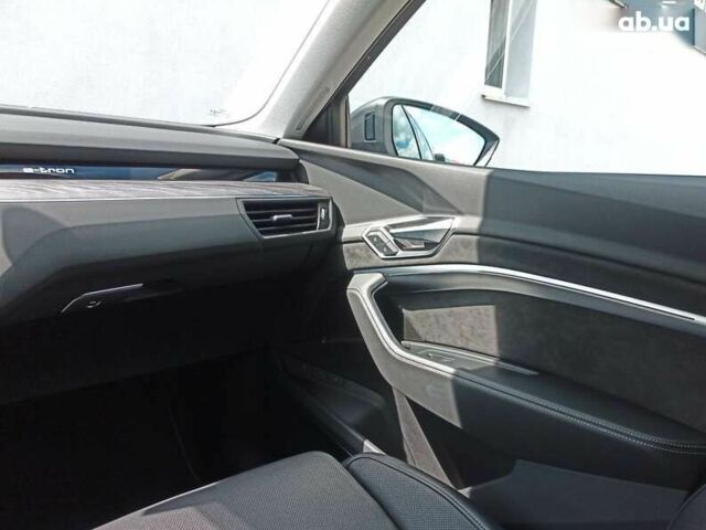 Ауді E-Tron, об'ємом двигуна 0 л та пробігом 37 тис. км за 35800 $, фото 15 на Automoto.ua