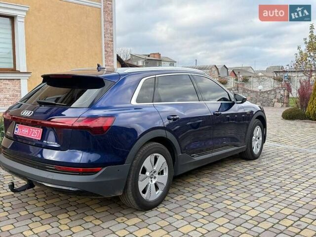 Ауди E-Tron, объемом двигателя 0 л и пробегом 147 тыс. км за 25900 $, фото 5 на Automoto.ua