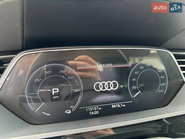 Ауди E-Tron, объемом двигателя 0 л и пробегом 113 тыс. км за 26000 $, фото 12 на Automoto.ua