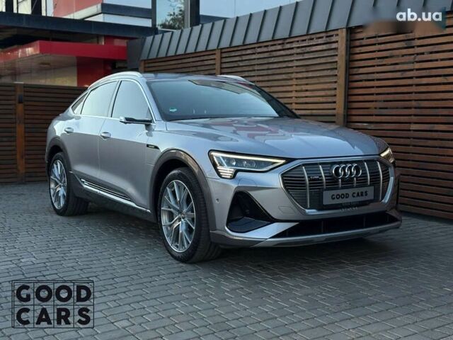 Ауди E-Tron, объемом двигателя 0 л и пробегом 43 тыс. км за 34000 $, фото 8 на Automoto.ua