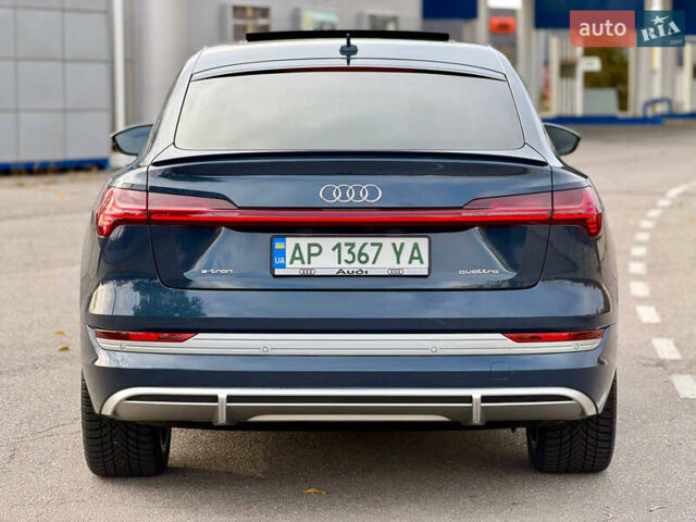 Ауди E-Tron, объемом двигателя 0 л и пробегом 83 тыс. км за 39000 $, фото 17 на Automoto.ua