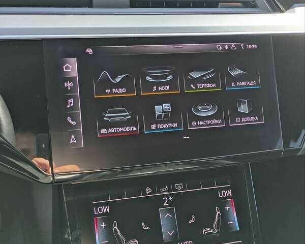 Ауді E-Tron, об'ємом двигуна 0 л та пробігом 66 тис. км за 29950 $, фото 20 на Automoto.ua