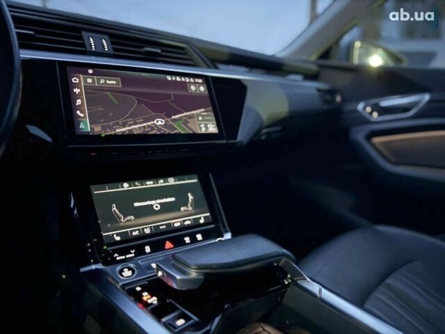 Ауди E-Tron, объемом двигателя 0 л и пробегом 169 тыс. км за 22899 $, фото 12 на Automoto.ua
