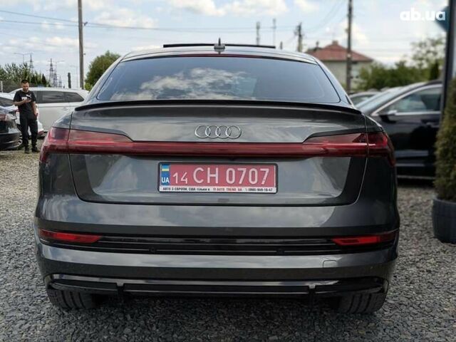 Ауди E-Tron, объемом двигателя 0 л и пробегом 62 тыс. км за 38900 $, фото 8 на Automoto.ua