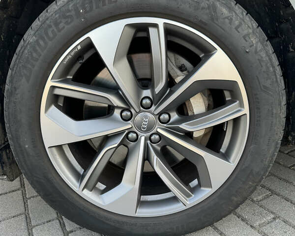 Ауді E-Tron 2020 у Львові на Automoto.ua Ауді E-Tron, об'ємом двигуна 0 л та пробігом 92 тис. км за 29900 $, фото 16 на Automoto.ua