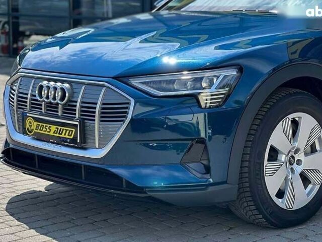 Ауди E-Tron, объемом двигателя 0 л и пробегом 45 тыс. км за 34300 $, фото 7 на Automoto.ua