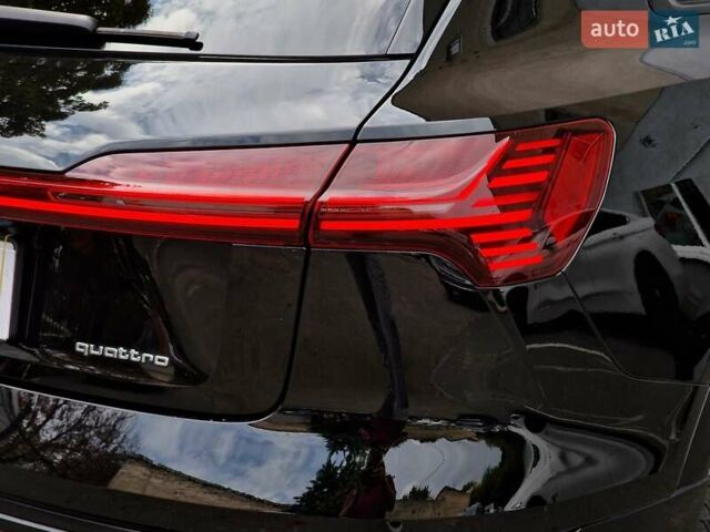 Ауди E-Tron, объемом двигателя 0 л и пробегом 40 тыс. км за 45990 $, фото 37 на Automoto.ua
