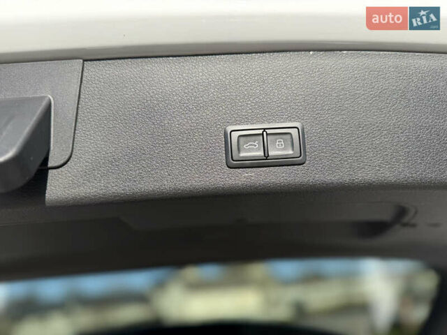 Ауді E-Tron, об'ємом двигуна 0 л та пробігом 129 тис. км за 28500 $, фото 21 на Automoto.ua