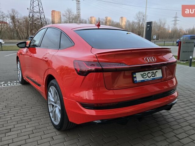 купить новое авто Ауди E-Tron 2021 года от официального дилера E-Car Ауди фото