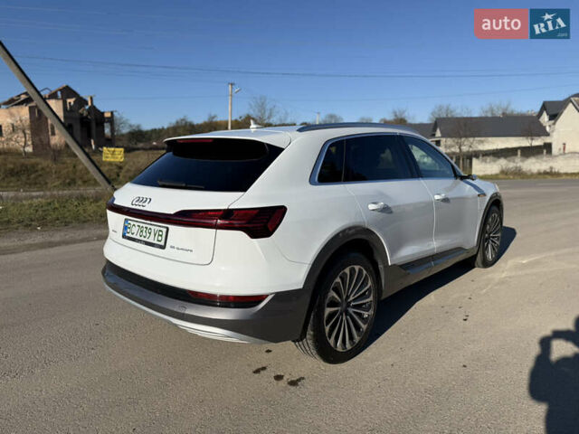 Ауді E-Tron, об'ємом двигуна 0 л та пробігом 129 тис. км за 28500 $, фото 7 на Automoto.ua
