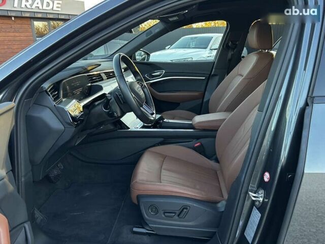 Ауді E-Tron, об'ємом двигуна 0 л та пробігом 70 тис. км за 42850 $, фото 21 на Automoto.ua