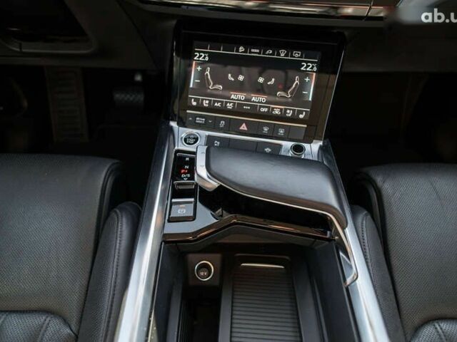 Ауди E-Tron, объемом двигателя 0 л и пробегом 120 тыс. км за 32900 $, фото 15 на Automoto.ua