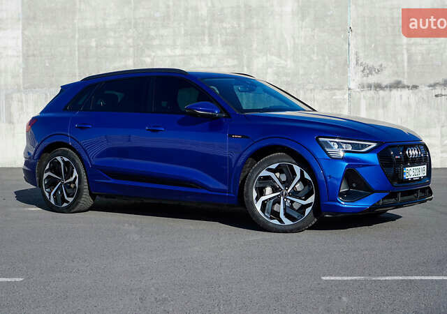 Ауди E-Tron, объемом двигателя 0 л и пробегом 60 тыс. км за 41500 $, фото 2 на Automoto.ua
